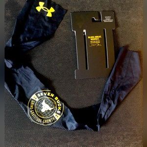 Dwayne Johnson “the rock” tie on headband